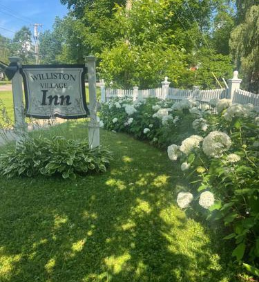 Williston North Hotel | Williston Village Inn