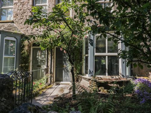 Silverdale House | Willow Cottage