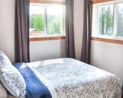 Horsefly Bed & Breakfast | Willow Grove B&B Inn