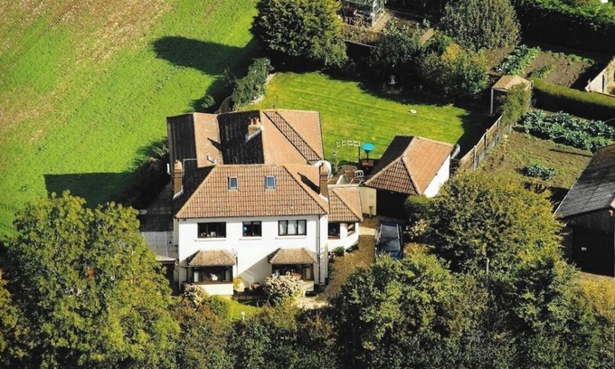 Cameley House | WILLOW RIDGE - a large country house with 3 rental rooms
