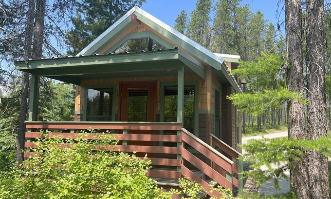 West Glacier Cabin | Willow Studio Cabin