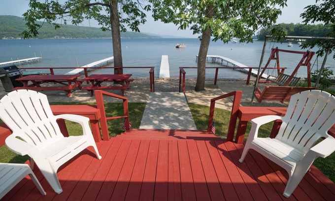Willsboro Cottage | Willsboro Bay Family Getaway on Lake Champlain