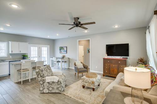 Winchester House | Winchester Home with Deck Less Than 1 Mi to Tims Ford Lake!