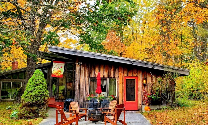 Westbrook House | WINDABROOK Farm & Lodge - Recharge, Reset, Relax on 13 acres