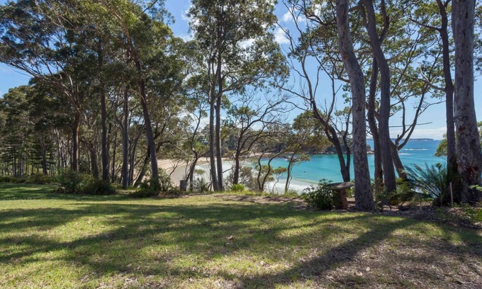 Denhams Beach Apartment | Windarra on Denhams Unit Three