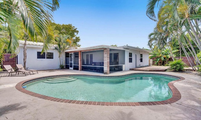 Bel Air House | Windward By The Sea Villa