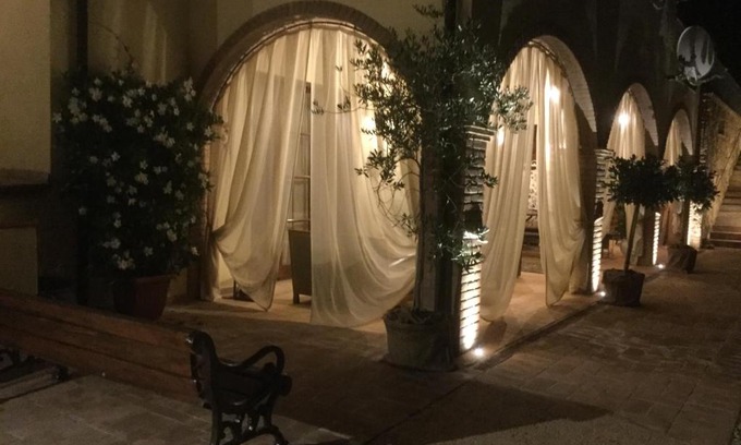 Massa Marittima Apartment | wine apartment le sedici