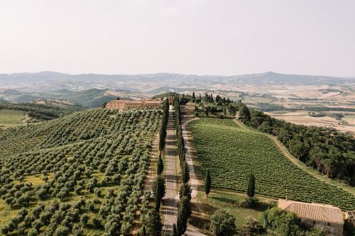Cinigiano House | Wine Relais In Montecucco - ColleMassari Hospitality