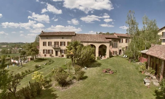 Vignale Monferrato Apartment | Winery Cascina Intersenga - "Mansarde Mezza Luna"