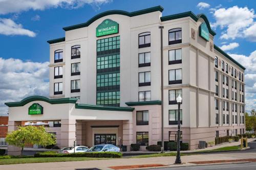 Lima Hotel | Wingate by Wyndham Lima