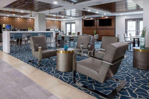 Norma Hotel | Wingate by Wyndham Vineland