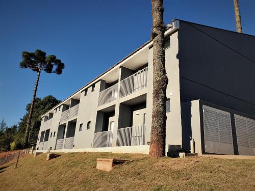 Vila Iara Apartment | Winter Garden - Guest House - Campos Do Jordão