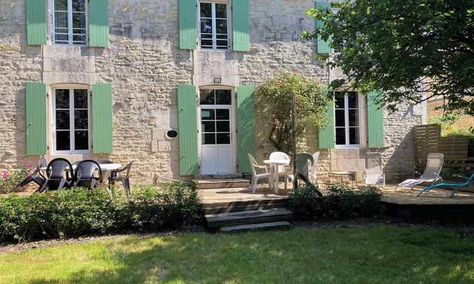 Damvix House | Witihin the marais poitevin, house with character is an enjoyable place to stay