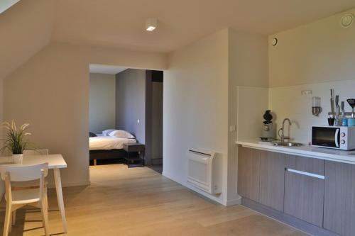 Dries Apartment | Woestyne Business & Leisure Apartments Cleythil