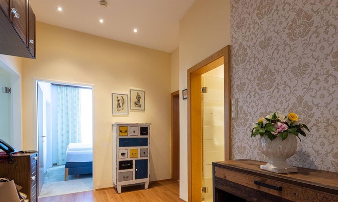 Villach House | Wohnung - Boutique Hotel Goldenes Lamm