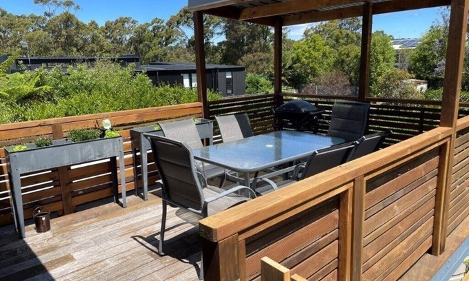 Surf Beach House | Wonder on Wimbie - 170m to beach
