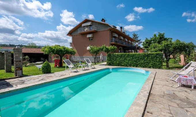 Castagnole delle Lanze House | Wonderful villa for 4 people with WIFI, pool, TV, terrace and parking