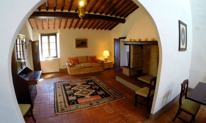 Poggiarello Apartment | Wonderful apartment in the heart of Chianti Classico sorrounded by vineyards