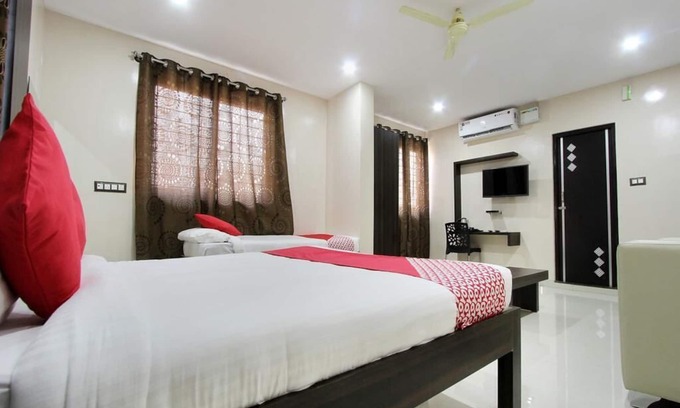 Yeshwanthpur Hotel | wonderful Classic Rooms near Yesvantpur Junction