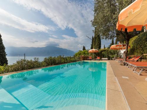 Pai Apartment | Wonderful Lake View Apartments with Pool with Breakfast GARDASEE