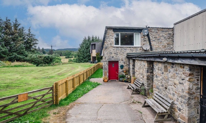 East Lewiston House | Wonderful private villa for 8 people with TV, patio, panoramic view and parking