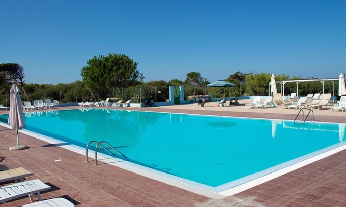 Arborea House | Wonderful private villa for 5 people with WIFI, A/C, pool, terrace, pets allowed and parking