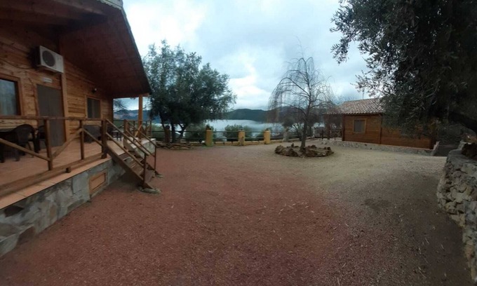 Yeste Cabin | wooden cabin in the sierra del segura