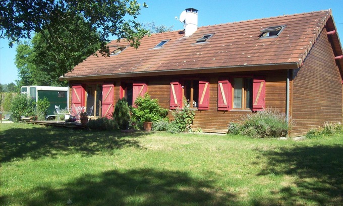 Chaon House | Wooden dwelling house for weekends and holidays