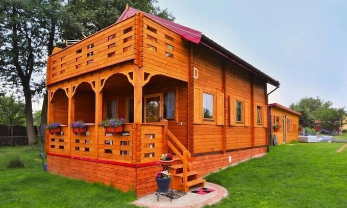 Malechowo House | Wooden House by Ostrowieckie Lake with Beach