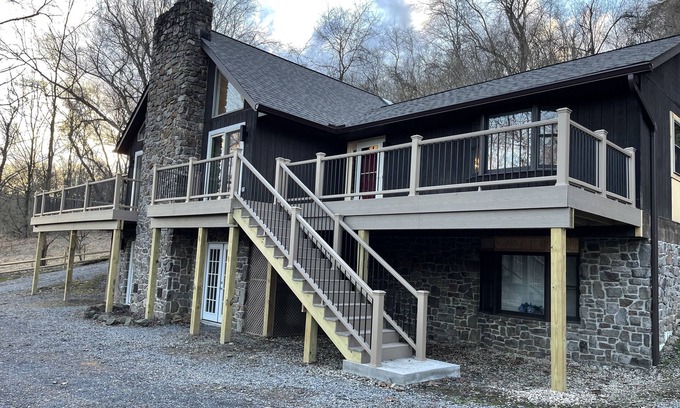 Spring Gap House | Woodland Oasis with quick access to the Potomac River!