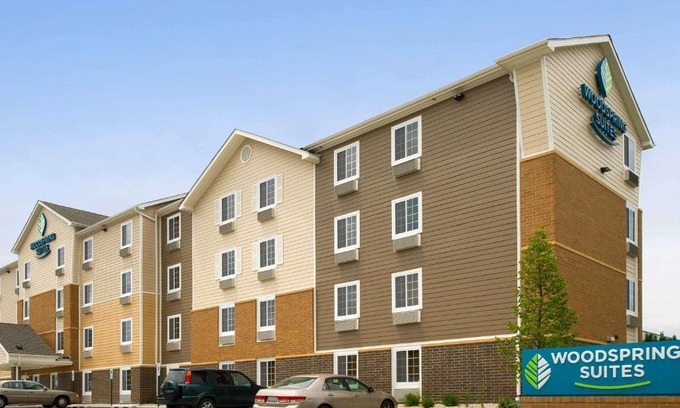 Romeoville Hotel | WoodSpring Suites Chicago Romeoville