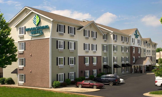 Liberty Hotel | WoodSpring Suites Kansas City Liberty