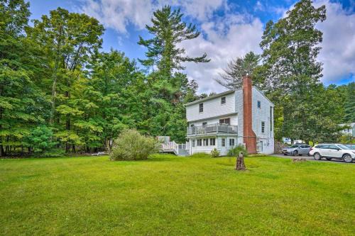 Woodstock House | Woodstock Getaway with Hot Tub about 2 Mi to Dtwn!