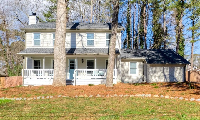 Woodstock House | Woodstock - Whole Home - Extended Stay