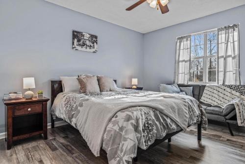 Athens House | Woodstone Retreat Condo right next to UGA golf course!