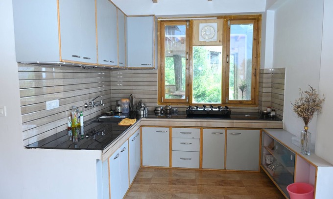 Manali Apartment | Work from Himalaya, Work from mountains, Majhachi apartments.