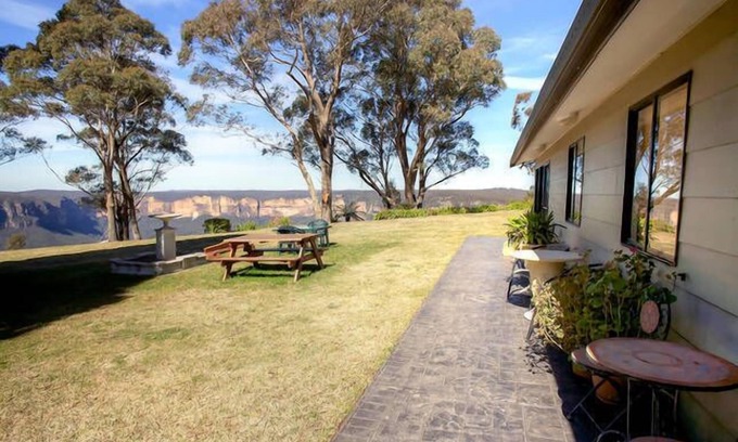 Blackheath Cottage | Wow Factor Property Allview Escape “ IsabellaCottage “