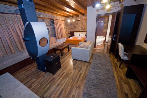Aghios Athanasios House | Xenonas Piperitsa