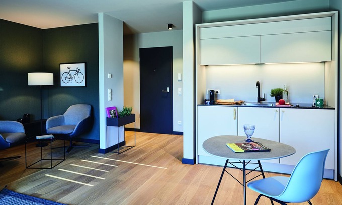 Vorsfelde House | Xtra Smart with Terrace - Design Serviced Apartment in Wolfsburg