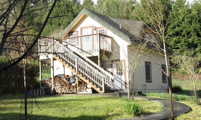 Ferndale House | Ye Olde Danish Inn
