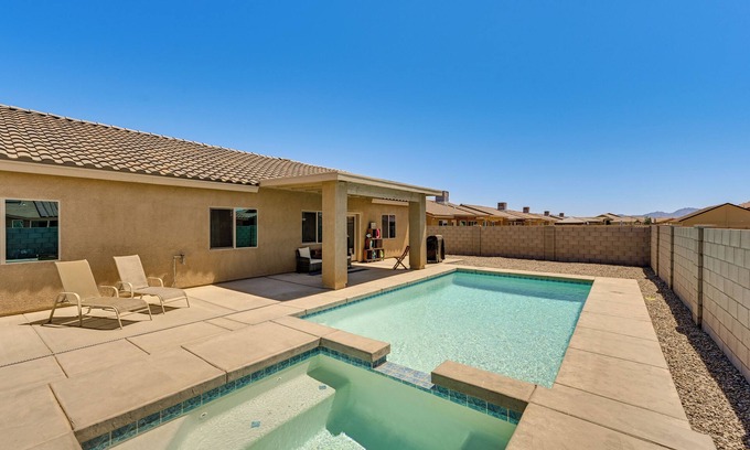 Yuma House | Year-Round Yuma Escape Near Dtwn: Pets Welcome!
