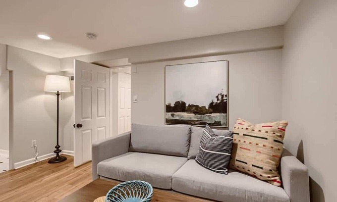Congress Park Apartment | York by Modern Midstay/3 Blocks to Cheesman #NYB