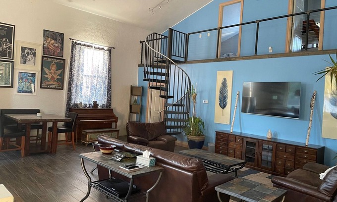 Davenport House | You have to see it!