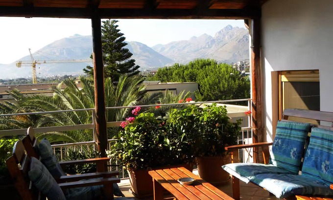 Casteldaccia House | Your Fantastic Holiday in a Quaint Village Near the Beach with Mountain Views!