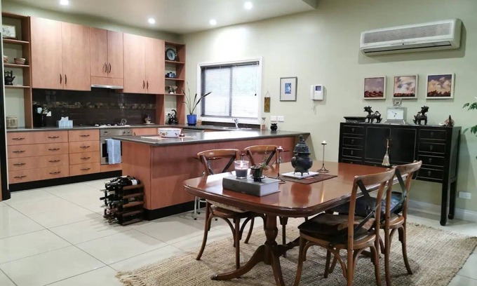 Launceston CBD Apartment | Your Home Away From Home in a Charming Street