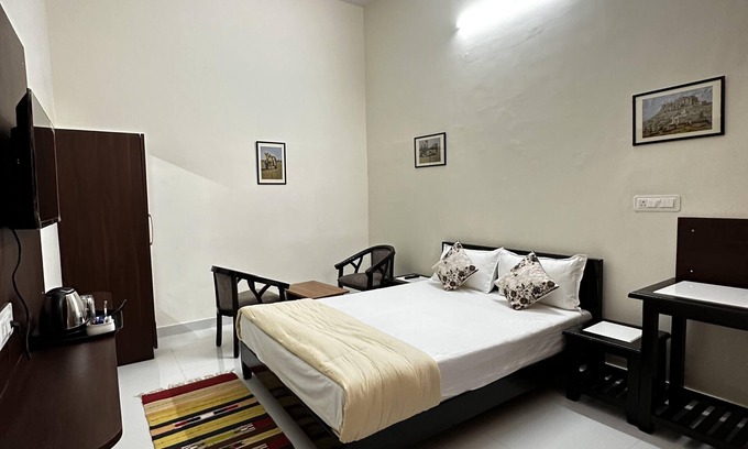 Mandore House | Your home away from home.