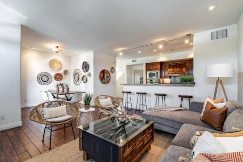 Hillcrest House | Your Home in San Diego - Two-Car Garage