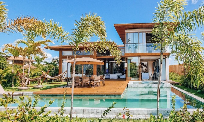 Farol House | Your Refuge in Praia do Forte | 5 suites ∙ 150m from the beach ∙ jacuzzi