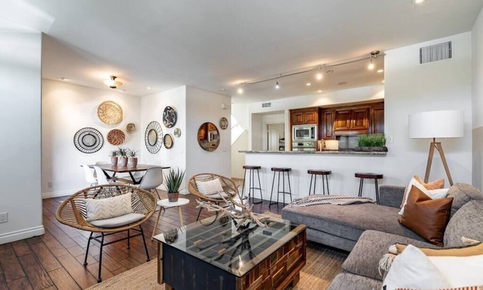 Hillcrest House | Your Trendy San Diego Home, 2-Bedroom with Private 2-Car Garage