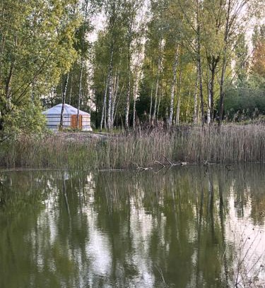 Saint-Thibault Other | Yourte du pied de loup